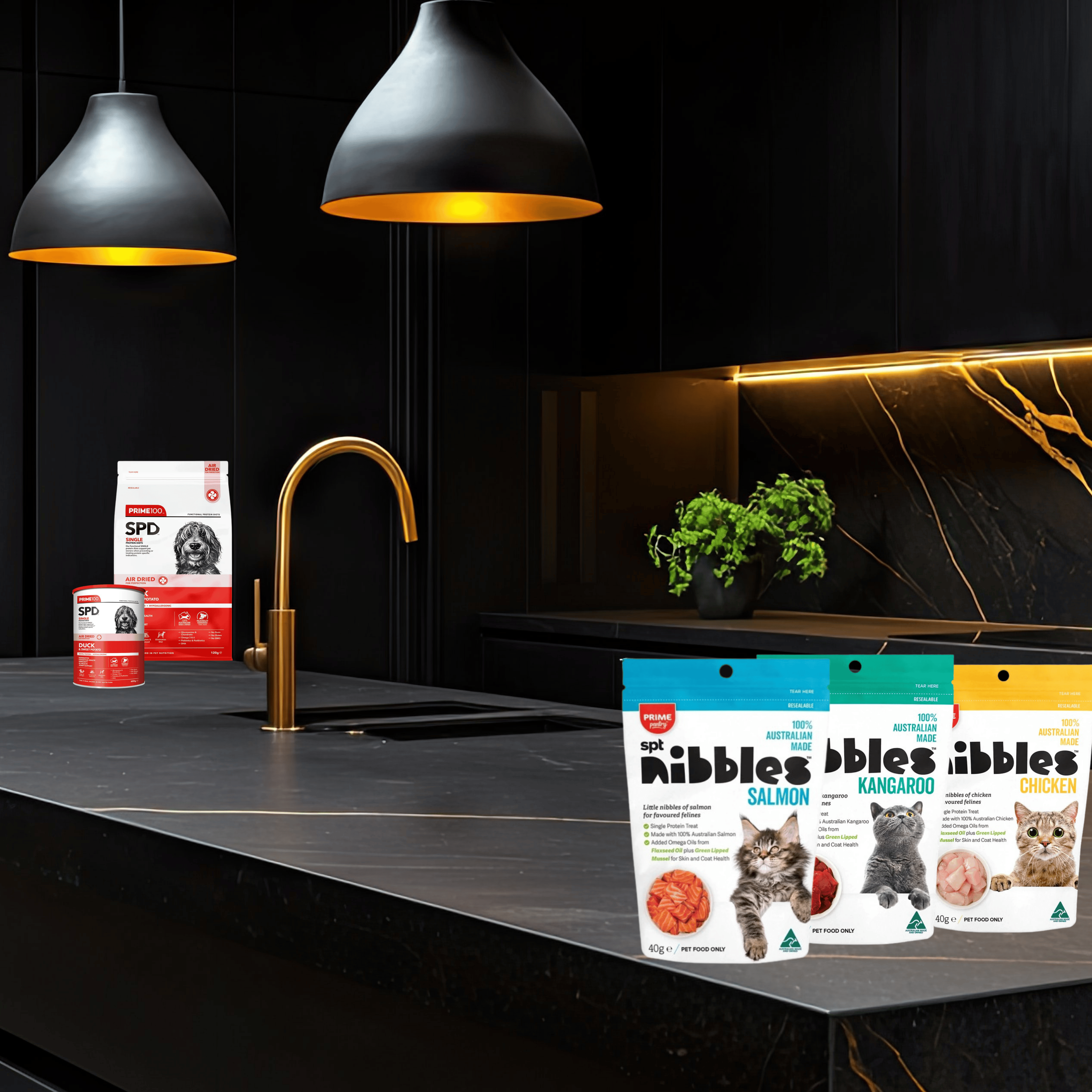 Prime100 - Prime Pantry - SPT Nibbles Cat Treats -Chicken, Kangaroo and Salmon  - 40g